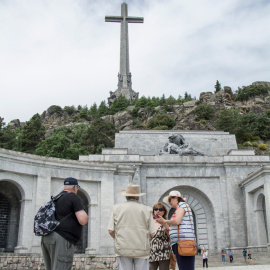 Visitantes en el Valle de los Caídos. / J.GÓMEZ