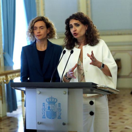 María Jesús Montero y Meritxell Batet, este jueves. EFE/Ballesteros