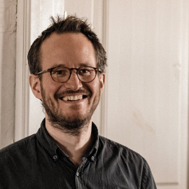 11/04/2022. El cineasta finlandés, Juho Kuosmanen