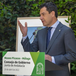 Juanma Moreno, este martes en Málaga.