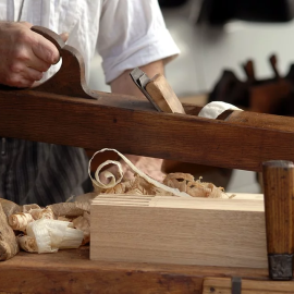 Los autónomos prestan servicios básicos para facilitar el asentamiento de la población en las zonas rurales./ Fee-Photos, Pixabay (CCO)