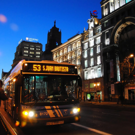 Autobús de la línea 53, en servicio nocturno | Ayuntamiento de Madrid.