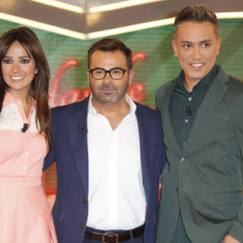 Jorge Javier junto a compañeros de Sálvame - EFE