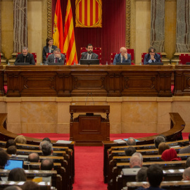 El ple del Parlament on s'ha votat la resposta a la sentència de l'1-O. EUROPA PRESS / DAVID ZORRAKINO