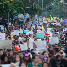 Una manifestación durante la huelga nacional en Bogotá, Colombia, el 25 de noviembre de 2019. REUTERS / Carlos Jasso