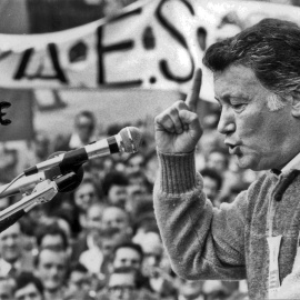 Julián Ariza, en la Asamblea-mitin contra el Acuerdo Económico y Social que tuvo lugar en el año 1984