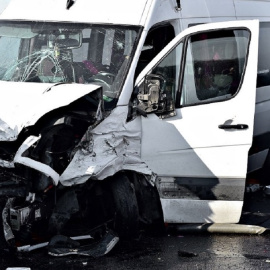 03/03/2022 Vehículo accidentado