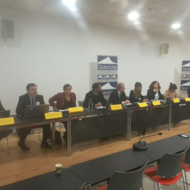 Les entitats durant la roda de premsa en què han exposat les vulneracions de drets humans per part de l'Estat.