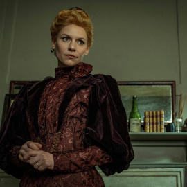 12/05/2022-Fotograma de la serie 'La serpiente de Essex'