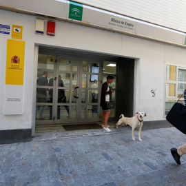 Oficina del Servicio Andaluz de Empleo, en Sevilla..  REUTERS/Marcelo del Pozo