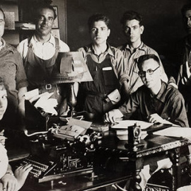 Una de les imatges de l'exposició sobre la gràfica anarquista durant la Guerra Civil.