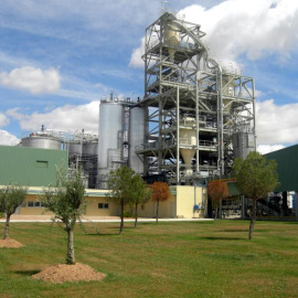 Planta de producción de etanol a partir de biomasa de Abengoa, en Babilafuente (Salamanca).