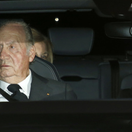 El rey emérito Juan Carlos I acude a la capilla ardiente de la Infanta Doña Pilar, el 8 de enero de 2020.