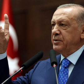 El presidente de Turquía y líder del Partido Justicia y Desarrollo, Recep Tayyip Erdogan, pronuncia un discurso en Ankara, a 18 de mayo de 2022.