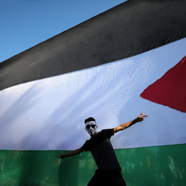 Celebraciones tras el acuerdo entre Hamás y Al Fatah para fortalecer al Gobierno en Gaza. - EFE