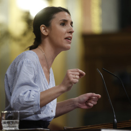 11/05/2022.- La ministra de Igualdad, Irene Montero, interviene en el Congreso para responder a una interpelación de Vox sobre las medidas que va a adoptar su departamento para garantizar la igualdad entre los españoles durante el pleno celebrado este m