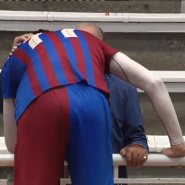 El rey emérito se funde en un emotivo abrazo con su nieto Pablo Urdangarin