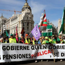 Manifestación en Madrid para reclamar unas pensiones dignas / EFE