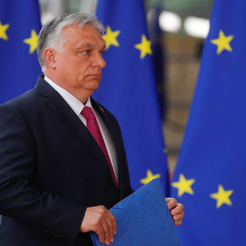 El primer ministro de Hungría, Viktor Orban, llega al primer día de una Cumbre Europea Extraordinaria sobre Ucrania en el Consejo Europeo, en Bruselas, Bélgica, el 30 de mayo de 2022.