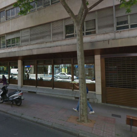 El edificio del que ha sido expulsado Hogar Social Madrid - Google Maps