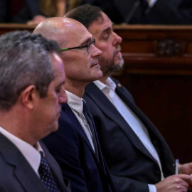 Los líderes independentistas Joaquim Forn, Raul Romeva y Oriol Junqueras. EFE