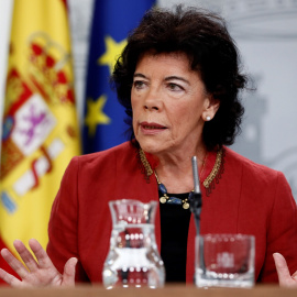 La portavoz del Gobierno y ministra de Educación, Isabel Celaá, durante la rueda posterior a la reunión del Consejo de Ministros. EFE/Mariscal
