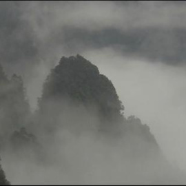 El mar de nubes en el "Gran cañón" chino