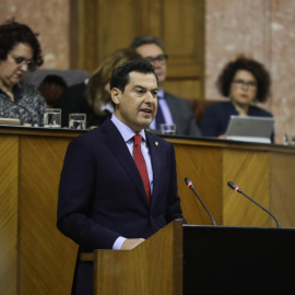 Juanma Moreno, en el Parlamento de Andalucía