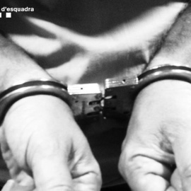 Un hombre es detenido por los Mossos en Imagen de archivo