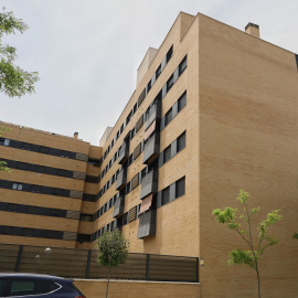 Fachada de un edificio de viviendas en Madrid. E.P./Eduardo Parra