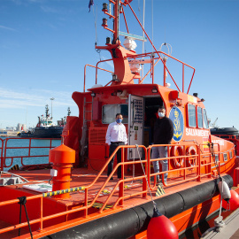 02/12/2021. Ismael en su embarcación de Salvamento Marítimo. - Cedida