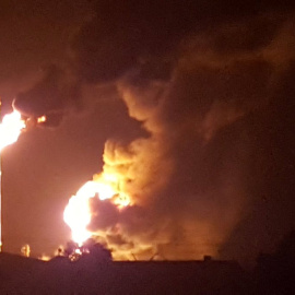 Imagenes del incendio de una refinería en Ingolstadt, Alemania./REUTERS