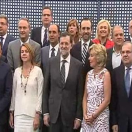 Los barones del PP abandonan Génova difundiendo un mensaje de unidad