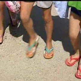 Las chanclas pueden dañar los pies