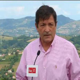 Javier Fernández: "España está en libertad bajo fianza"