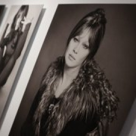 Marisol, la niña prodigio y explotada que levantó el puño de la libertad