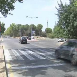  900 conductores se saltan cada día tres semáforos de Sevilla