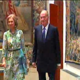 El Rey ofrece una cena a las autoridades baleares en el Palacio de La Almudaina