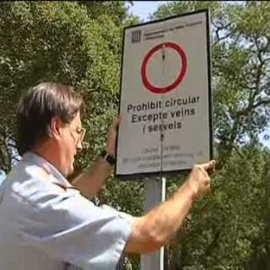 La ola de calor y la sequedad de los bosques obligan a cerrar al tráfico varias zonas de Catalunya