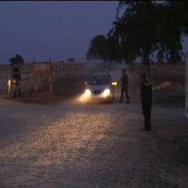 La Guardia Civil desaloja a los jornaleros del SAT que ocupaban Las Turquillas