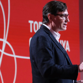 El candidat del PSC el 14-F i encara ministre de Sanitat, Salvador Illa, durant la seva intervenció