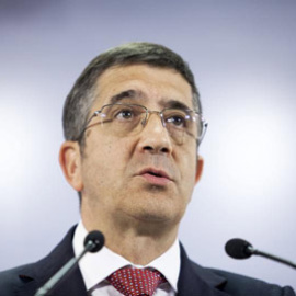 Patxi López presenta el adelanto electoral en Euskadi como una respuesta a las políticas de Rajoy