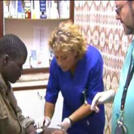 Varias comunidades buscan fórmulas para seguir atendiendo a inmigrantes sin papeles