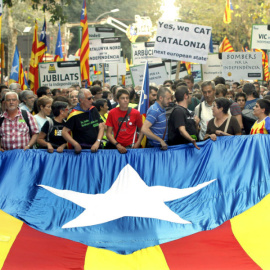 Barcelona se echa a la calle para pedir la independencia 