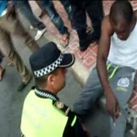 Nuevo incidente entre la policía y los manteros de Torrevieja