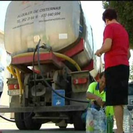 Los vecinos de Archidona (Málaga) llevan 4 días sin agua potable