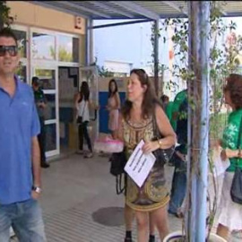 Comienza un duro curso escolar con recortes para padres y profesores