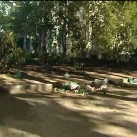La Plaza de España de Madrid se convierte en un basurero