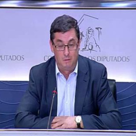 Centella pide a Rajoy que cese a Wert por sus declaraciones sobre la CEAPA