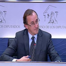 Alfonso Alonso: "Yo cuando iba al instituto, las huelgas las organizaban los de Batasuna"